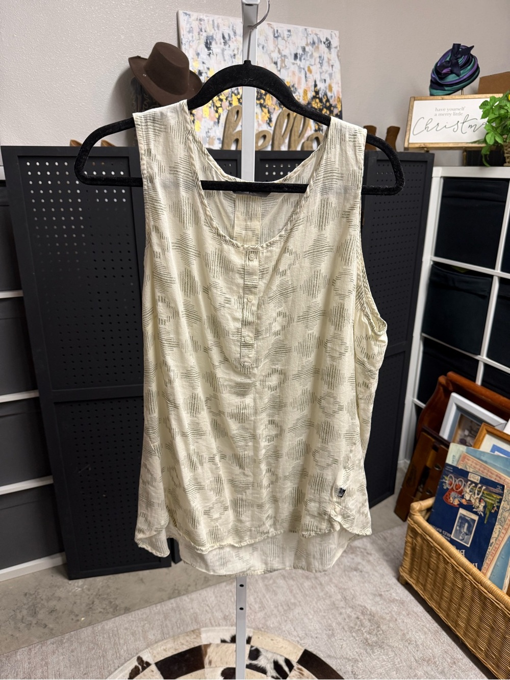 The North Face Neutral Patterned Sleeveless Women's Top